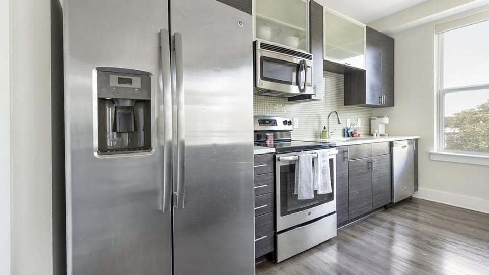 Landing - Modern Apartment with Amazing Amenities (ID9667X61) Apartment in Charlotte
