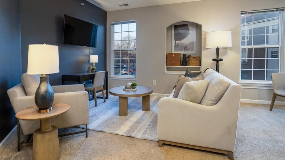 Landing - Modern Apartment with Amazing Amenities (ID8397X98) Apartment in Carmel