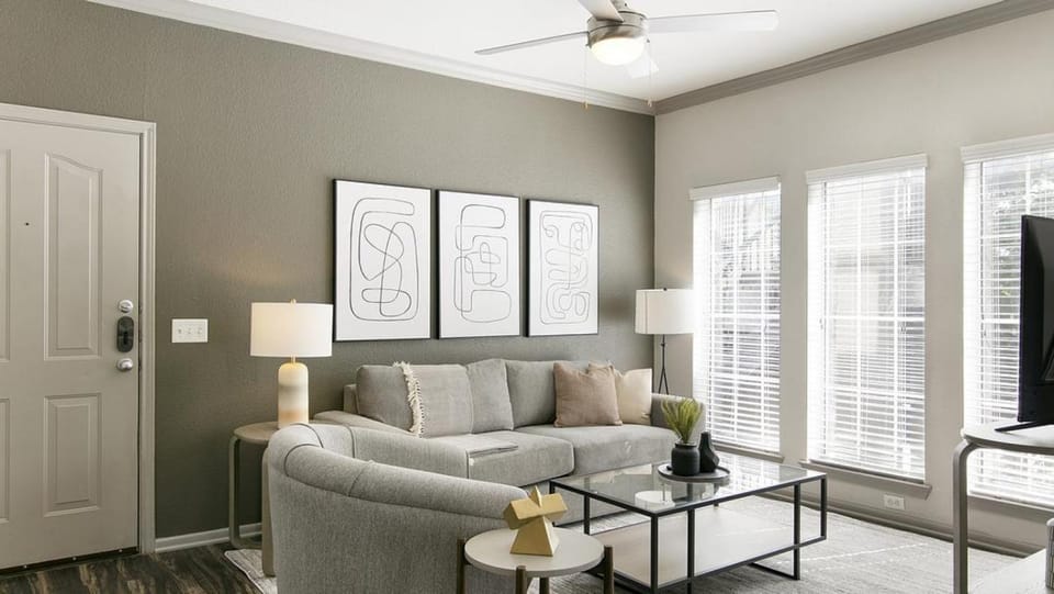Landing - Modern Apartment with Amazing Amenities (ID1003X719) Apartment in Cedar Park