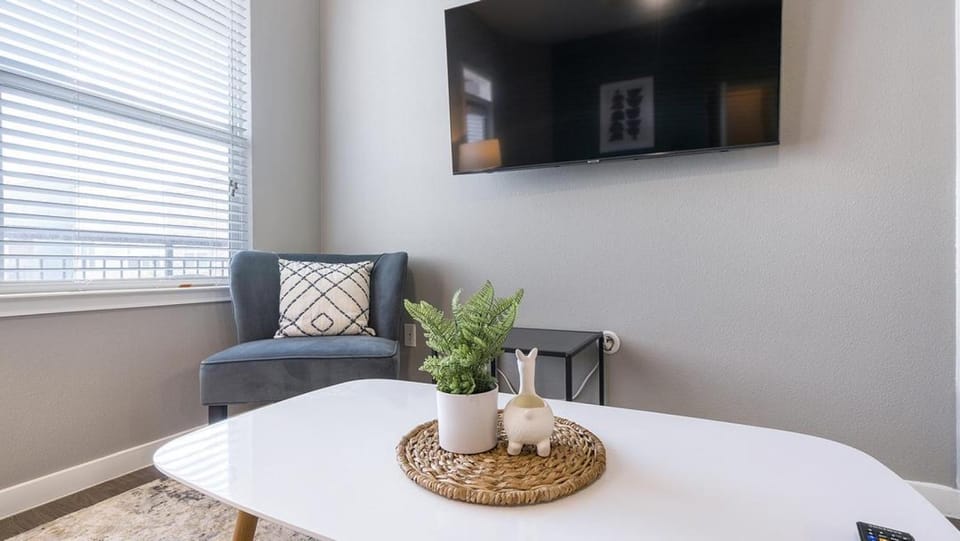 Landing - Modern Apartment with Amazing Amenities (ID5045X9) Apartment in San Antonio