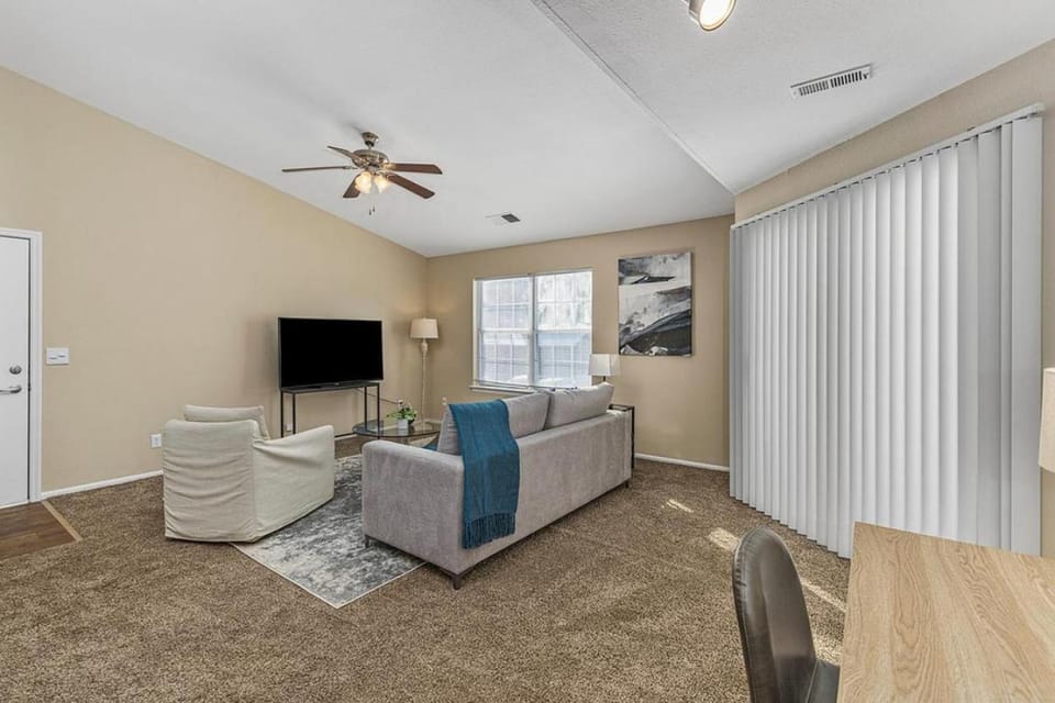 Landing - Modern Apartment with Amazing Amenities (ID8457) Apartment in Missouri