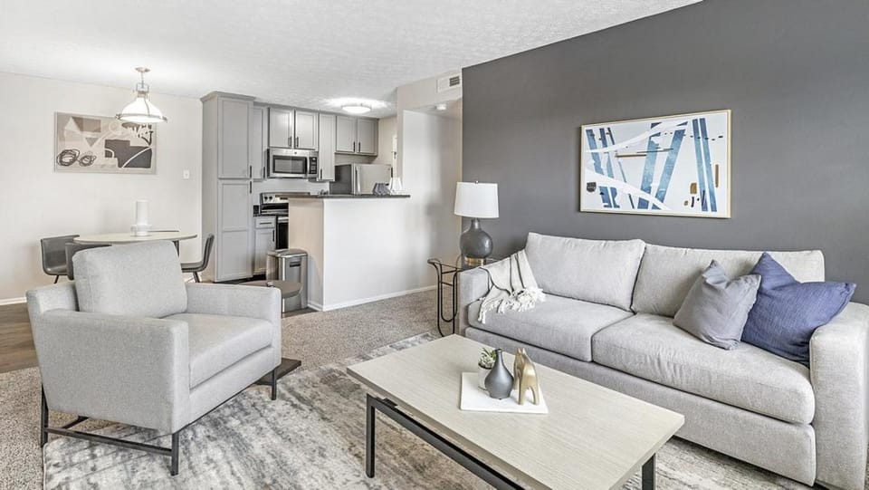 Landing - Modern Apartment with Amazing Amenities (ID3447X43) Apartment in Ohio