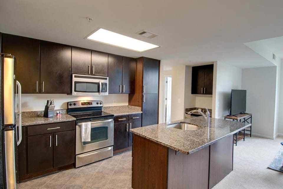 Landing - Modern Apartment with Amazing Amenities (ID2402X12) Apartment in Arlington
