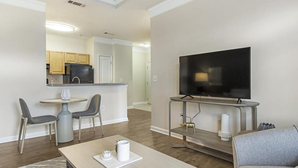 Landing - Modern Apartment with Amazing Amenities (ID4701X19) Apartment in Georgia
