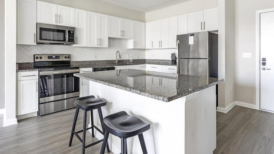 Landing - Modern Apartment with Amazing Amenities (ID2966X03) Apartment in North Charleston