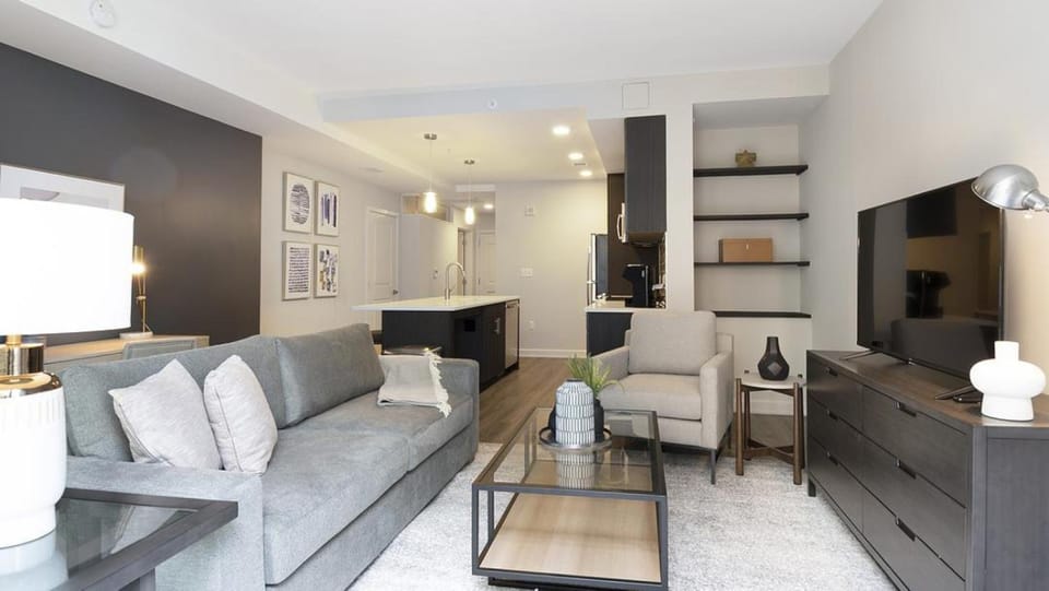 Landing - Modern Apartment with Amazing Amenities (ID8555X85) Apartment in Tysons