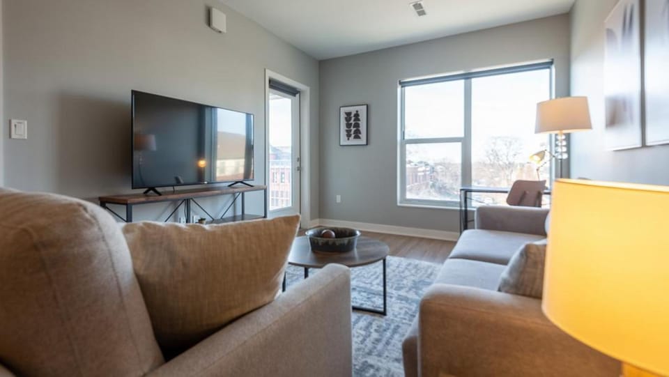 Landing - Modern Apartment with Amazing Amenities (ID5461X57) Apartment in Saint Louis