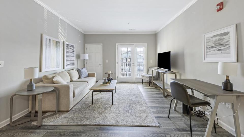 Landing - Modern Apartment with Amazing Amenities (ID7327X28) Apartment in Wake Forest