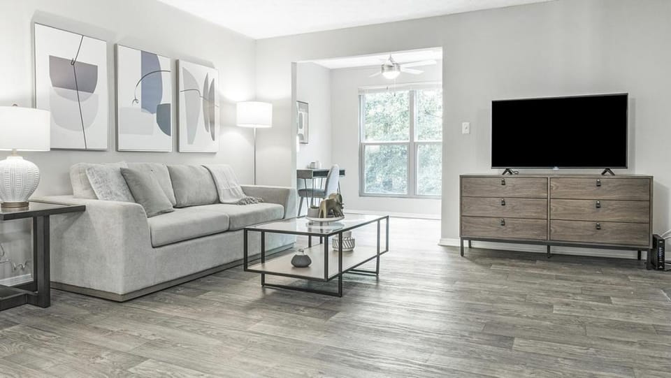 Landing - Modern Apartment with Amazing Amenities (ID9232X12) Apartment in Georgia