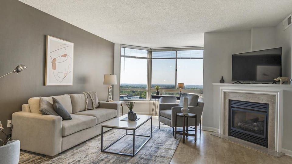 Landing - Modern Apartment with Amazing Amenities (ID9748X50) Apartment in Arlington