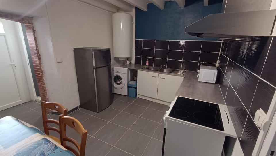Charmante Maison de Village T3 Rénovée et son Jardin House in Occitanie