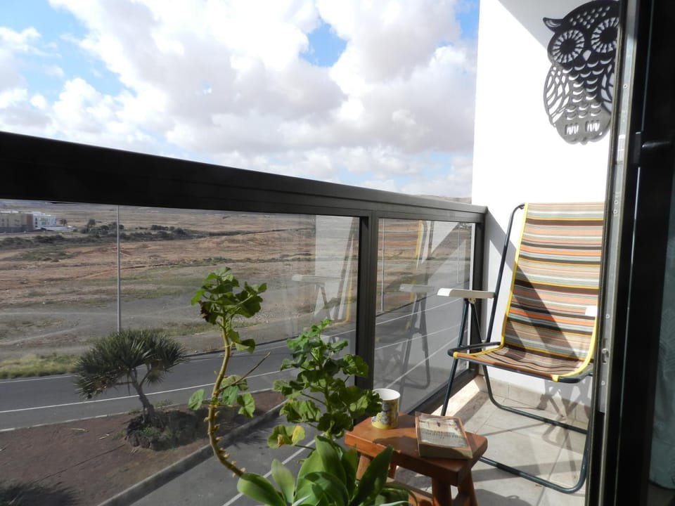 Balcony/Terrace, City view