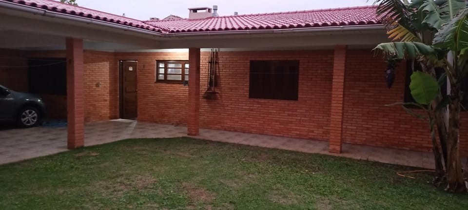 Casa de Praia em Xangri-lá a 3 quadras do mar House in State of Rio Grande do Sul