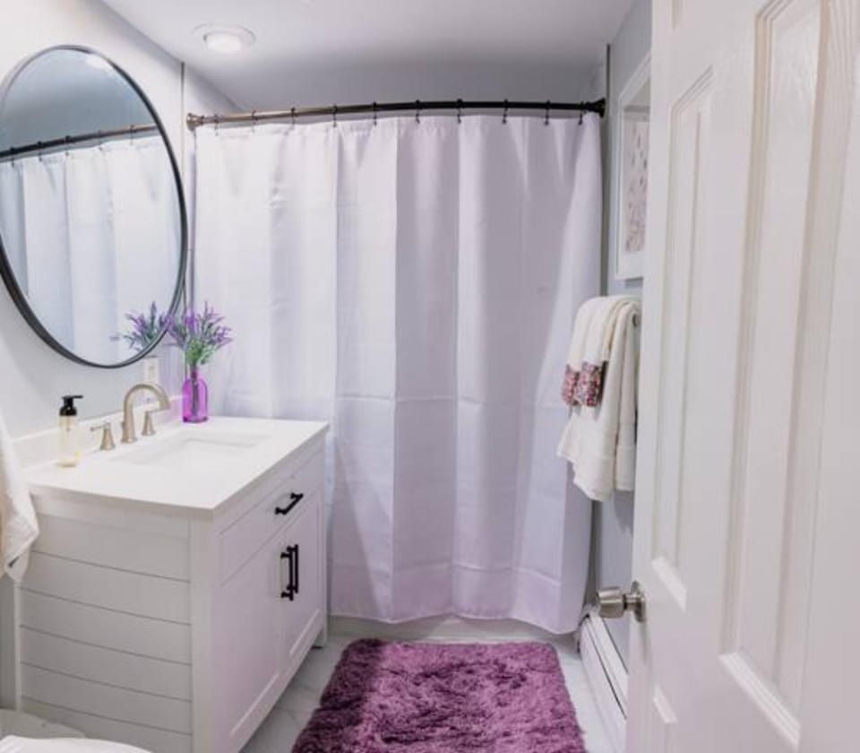 New Beautiful Apartment In Bayonne New Jersey NJ near Subway Path Train Manhattan New York NYC Apartment in Bayonne