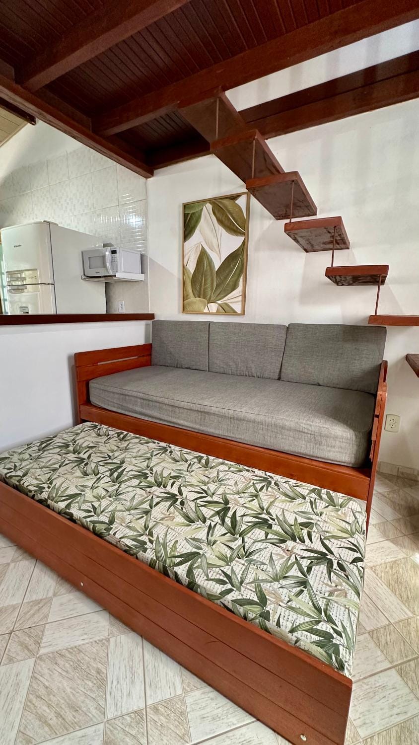 Bed, Living room, minibar