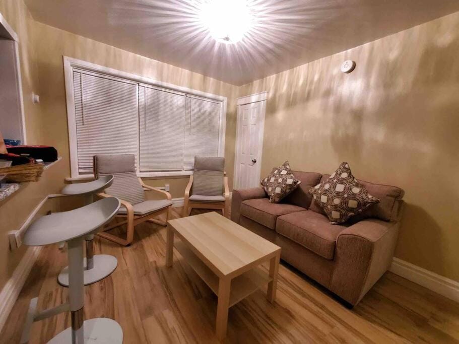 Comfortable getaway Single bedroom full apartment Apartment in Niagara Falls