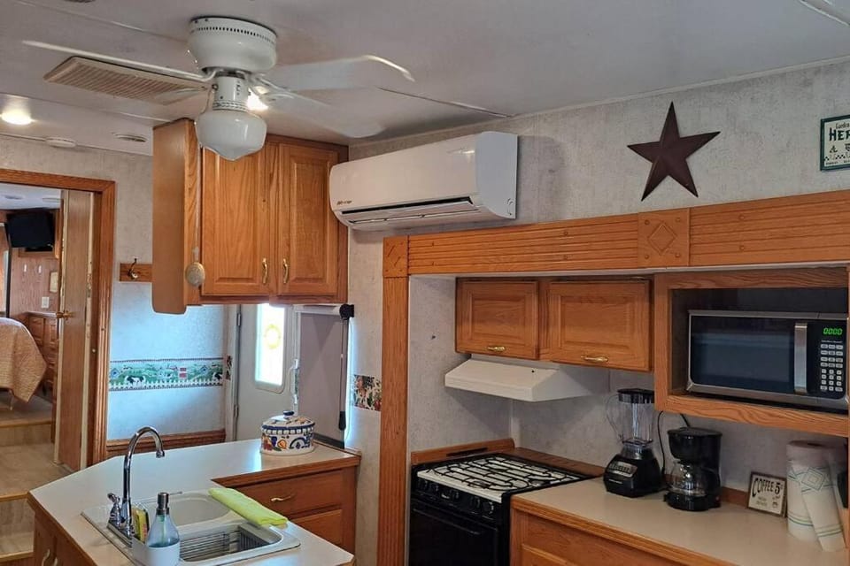 Sunset Trailer Park RV # 3 Apartment in State of Baja California