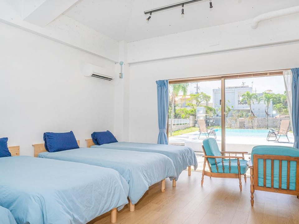 Bed, Photo of the whole room
