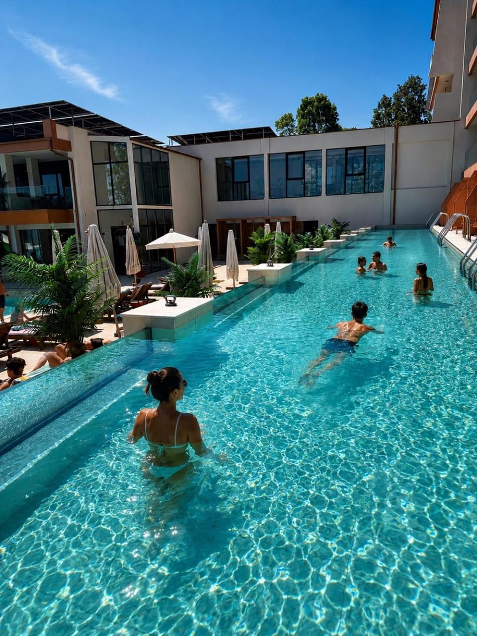 Hotel Palms Beach Kiten Hotel in Burgas Province