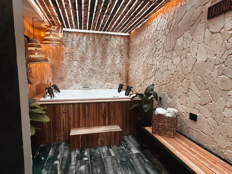 Hot Tub, Bathroom, Bath