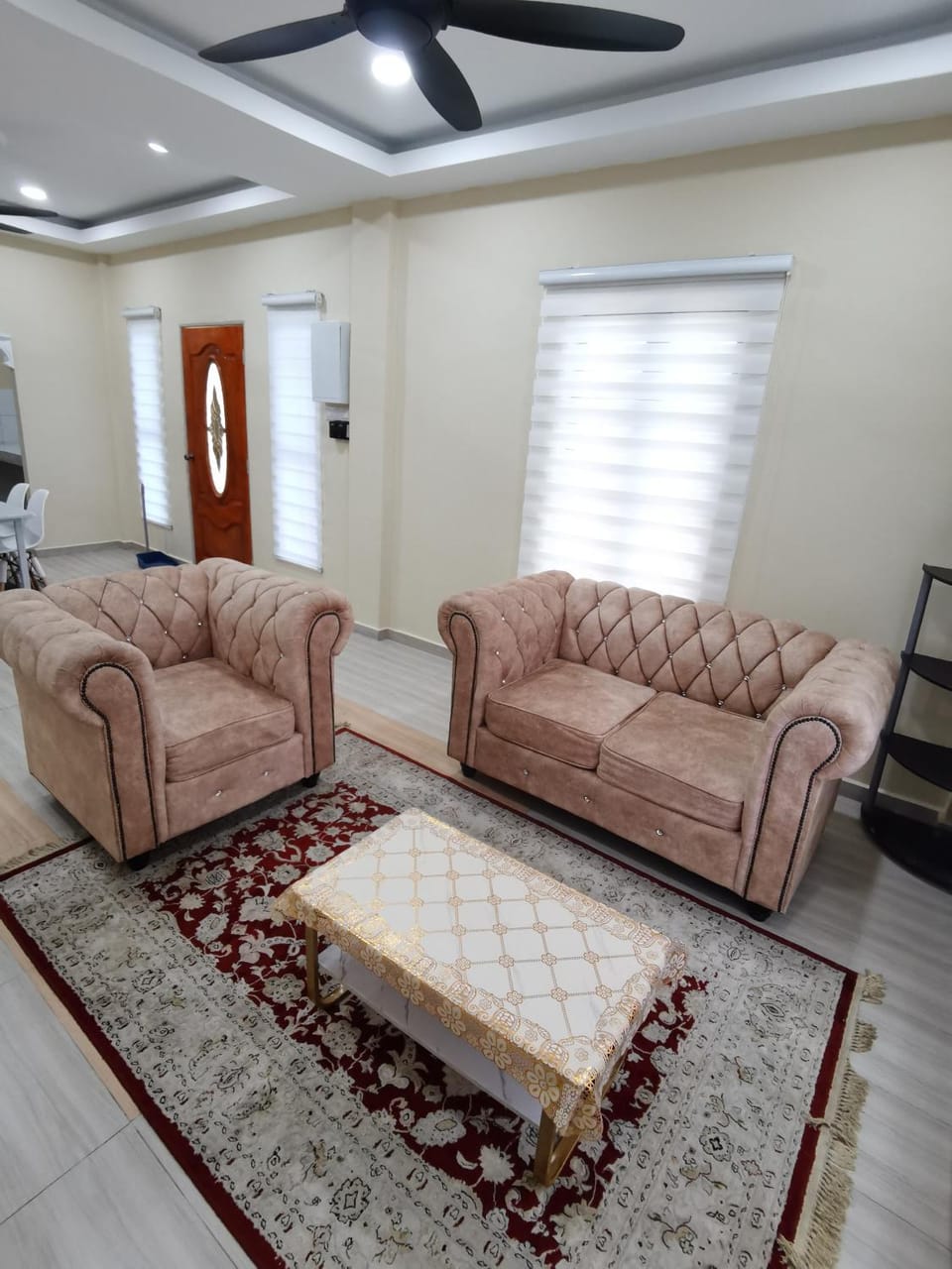 Living room, Seating area, fireplace