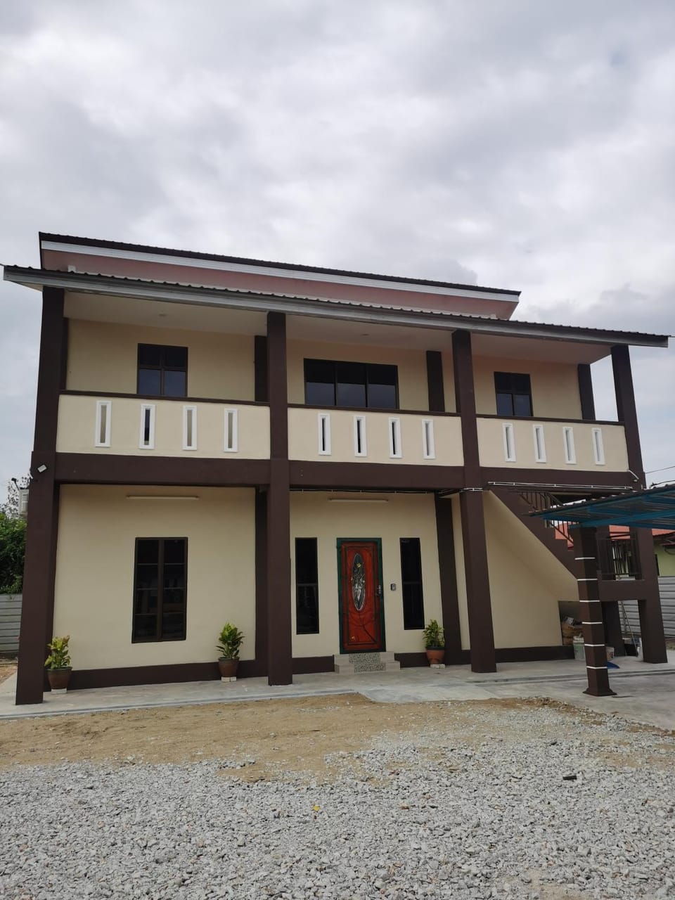 Property building, Day