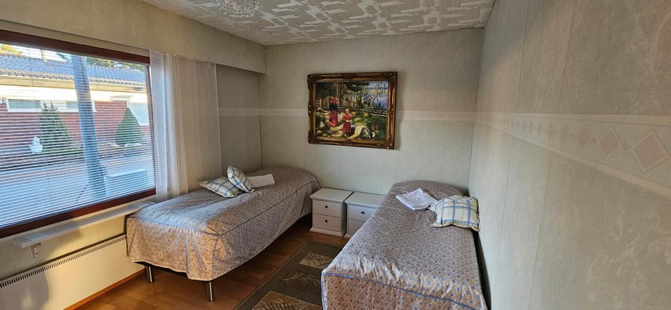 Anttoninvahe 7 130m2 with garden and sauna etc Apartment in Finland