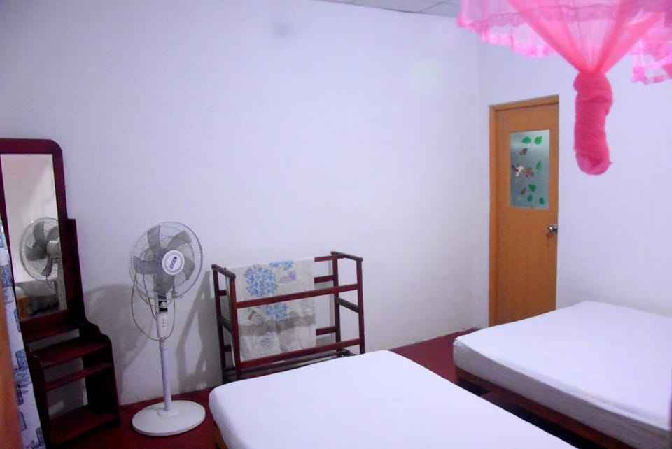 Senasuma Holiday Bungalow Anuradhapura House in Sri Lanka