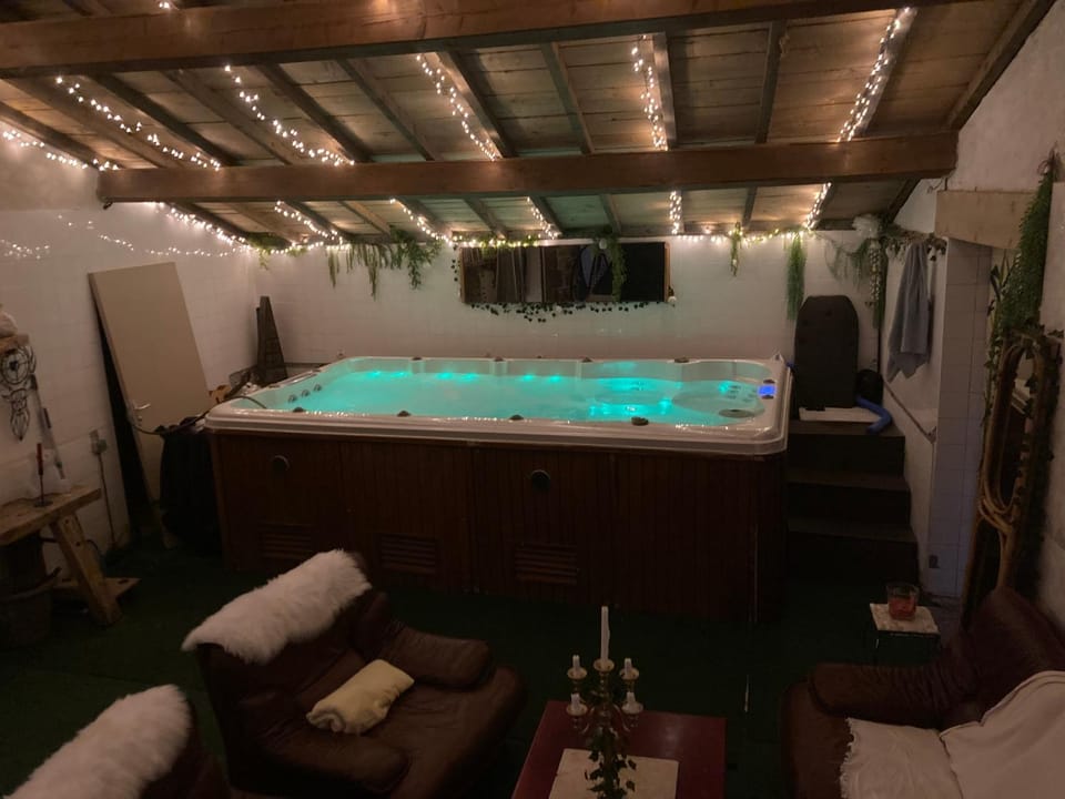 Cottage River & Spa Bed and Breakfast in Auvergne-Rhône-Alpes