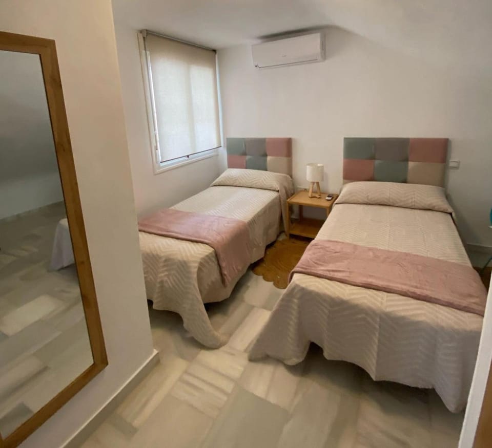 Bed, Photo of the whole room, Bedroom, towels, air conditioner