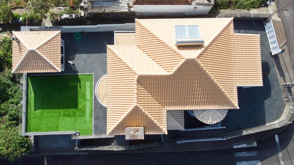 Property building, Bird's eye view