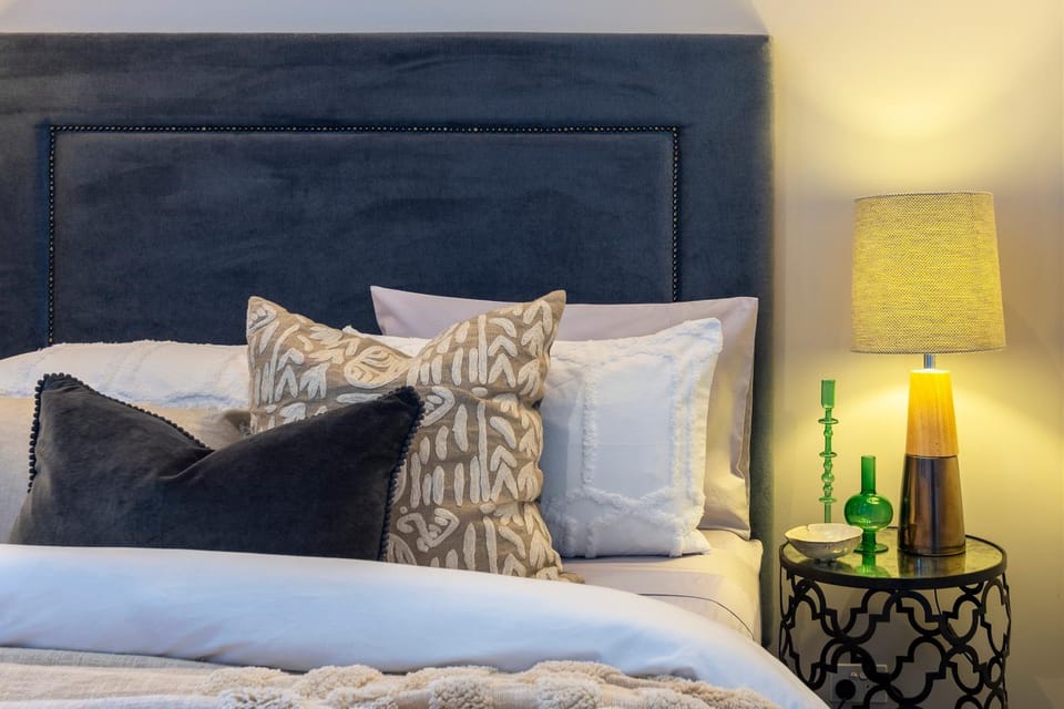 Apartment Geelong Heritage Luxury Ground Floor Courtyard Apartment hotel in Geelong