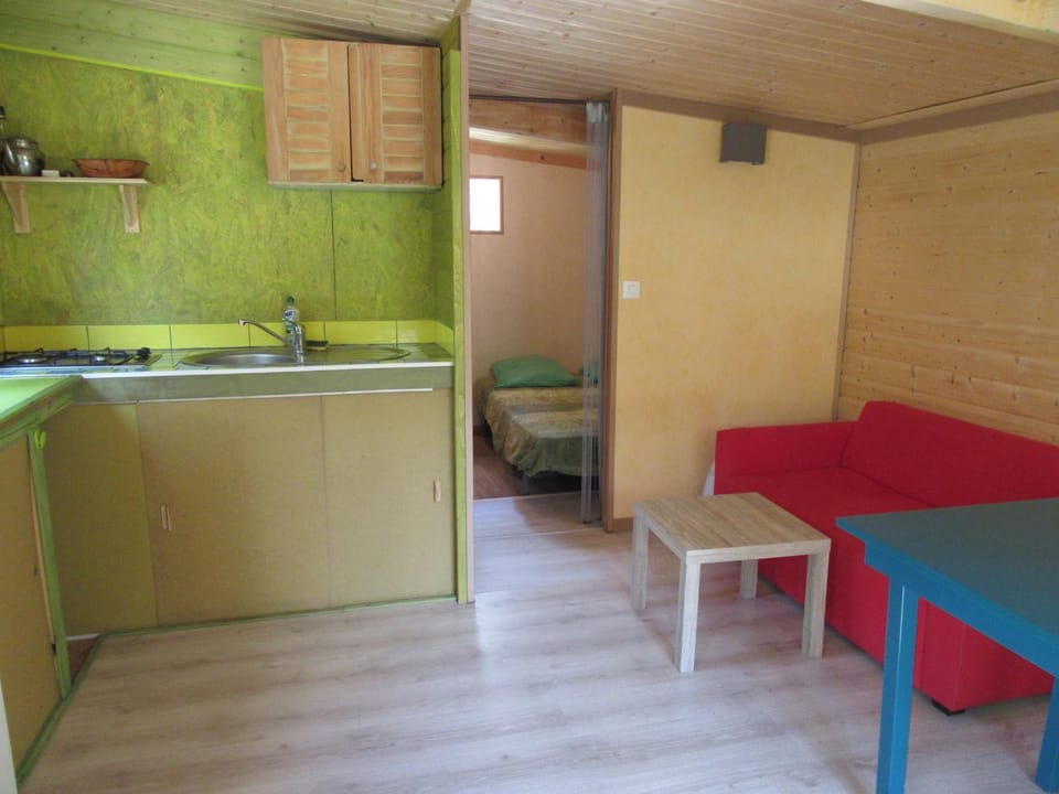 sous les arbres Chalet in Verdon Gorge