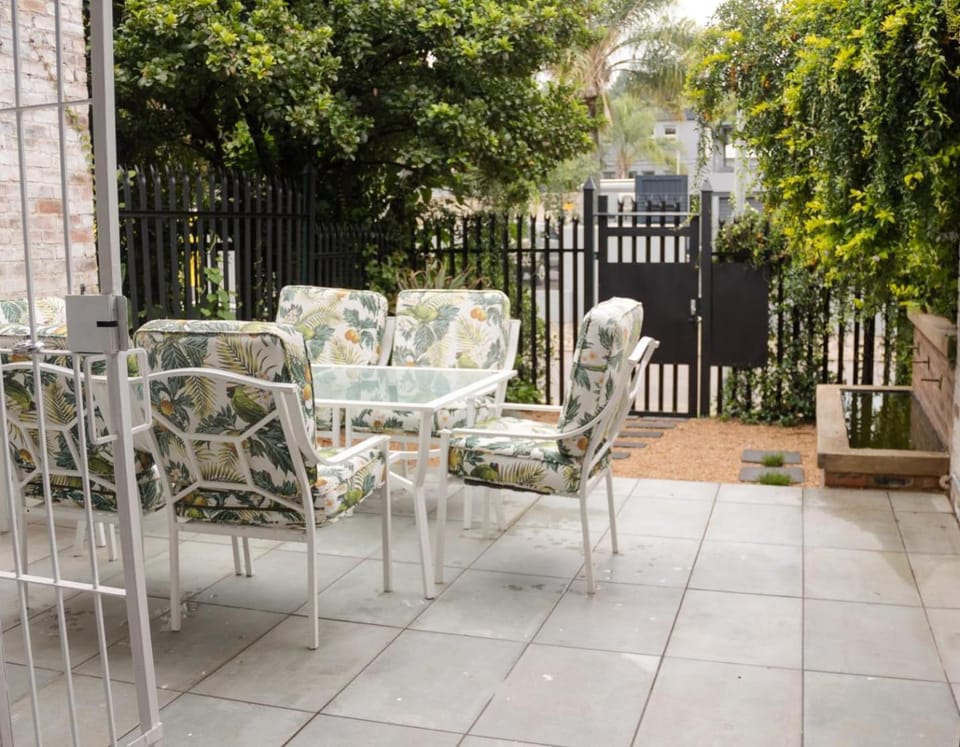 Patio, Garden