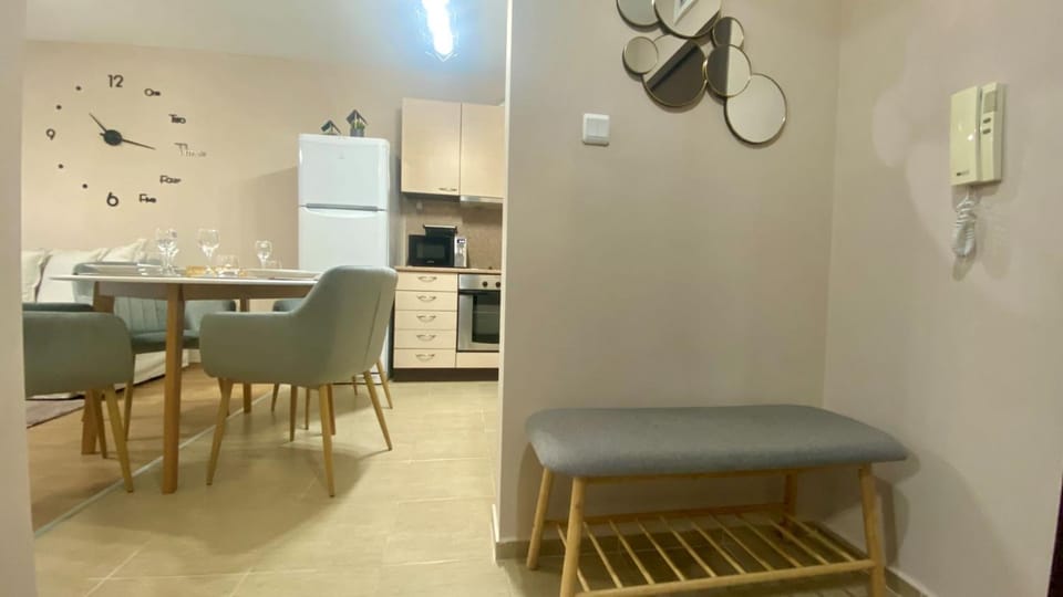 Living room, Photo of the whole room