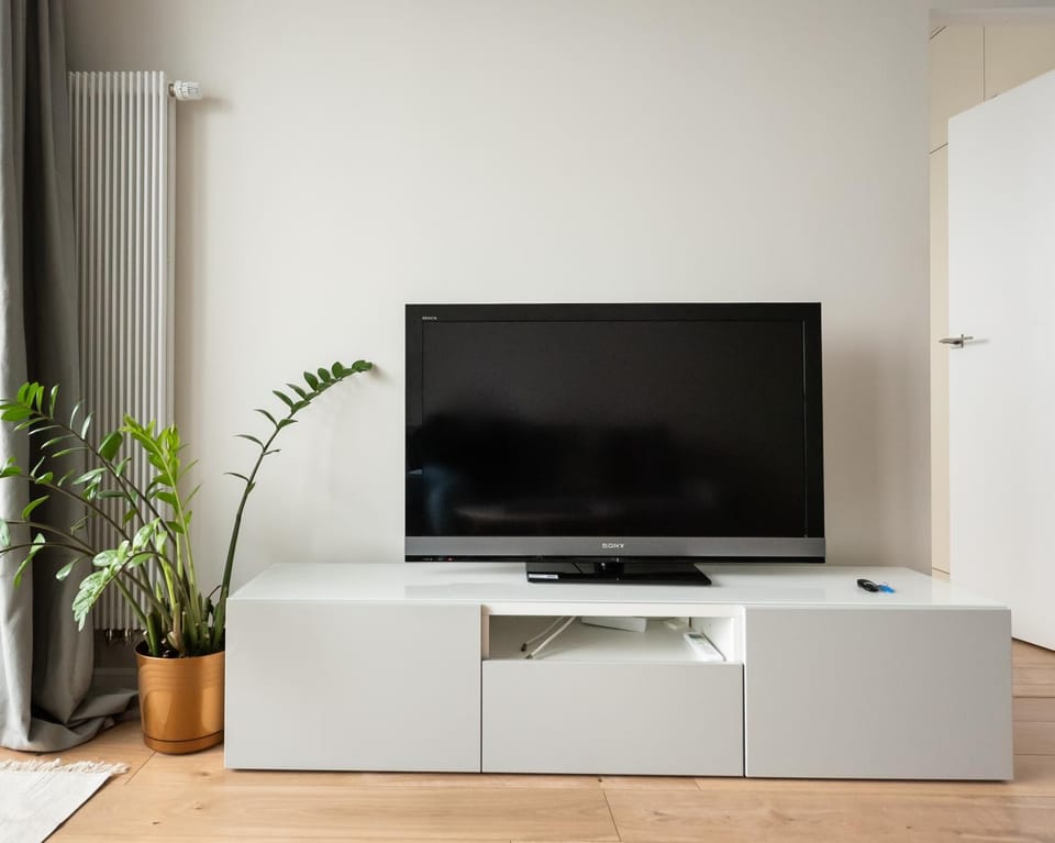 Communal lounge/ TV room, TV and multimedia, Evening entertainment