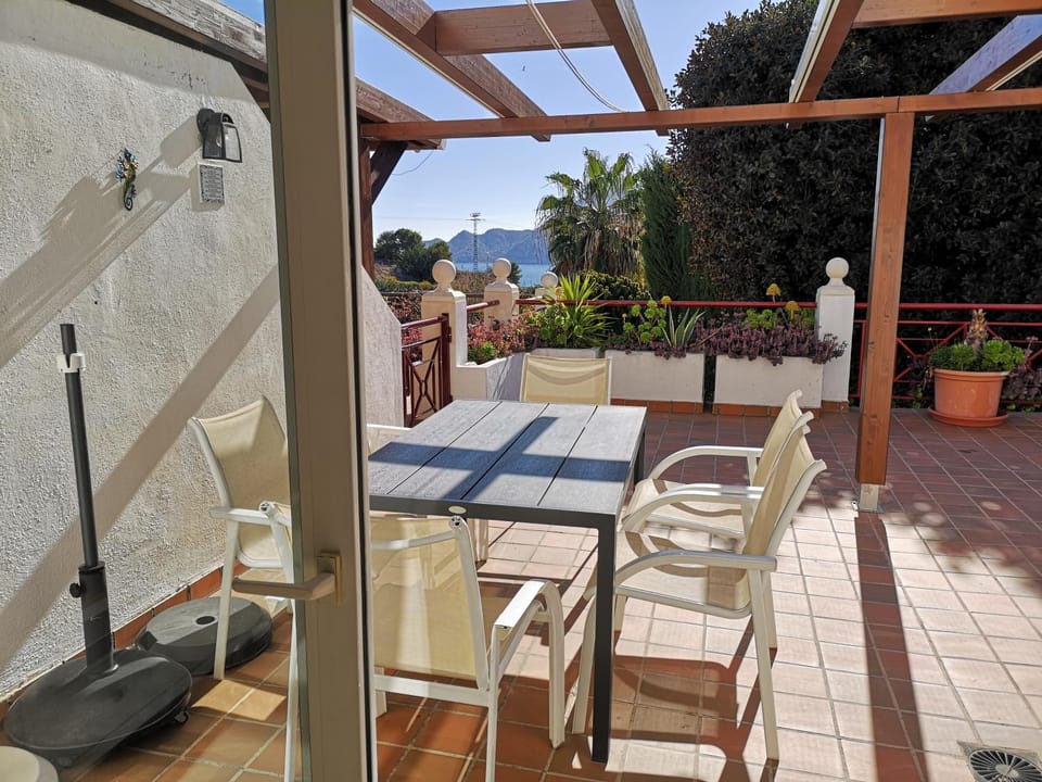 View (from property/room), Balcony/Terrace, Balcony/Terrace, Dining area