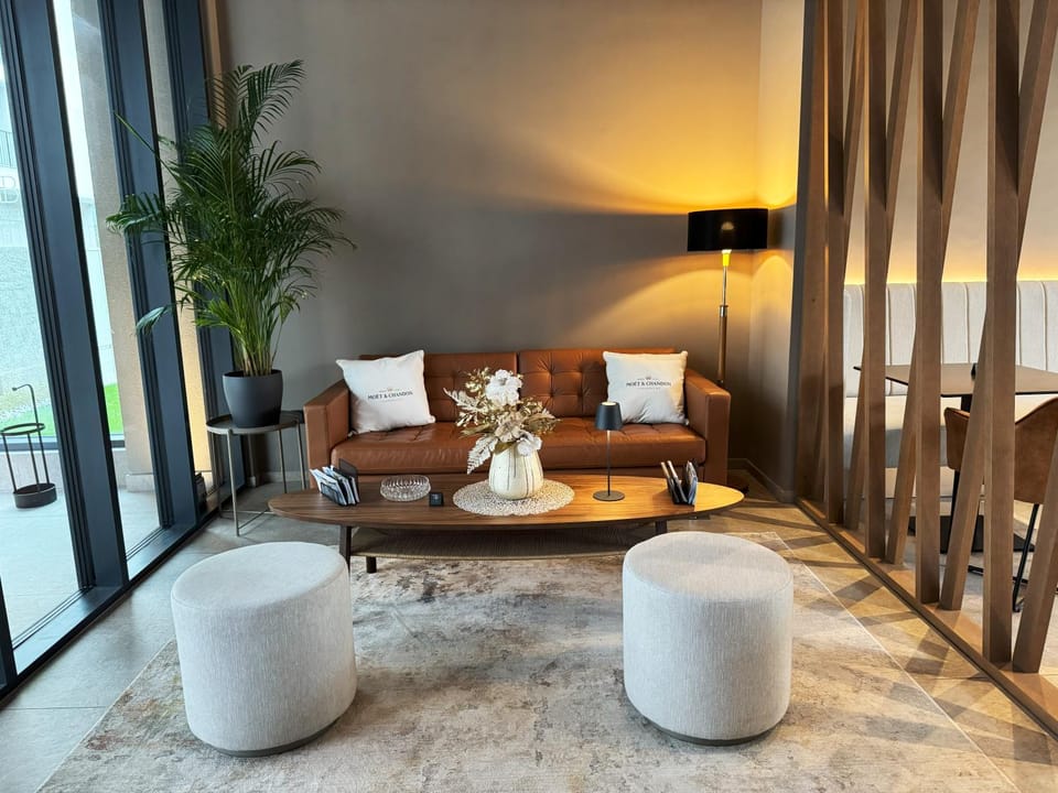 Lobby or reception, Lounge or bar