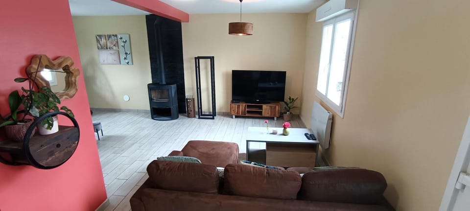 TV and multimedia, Living room