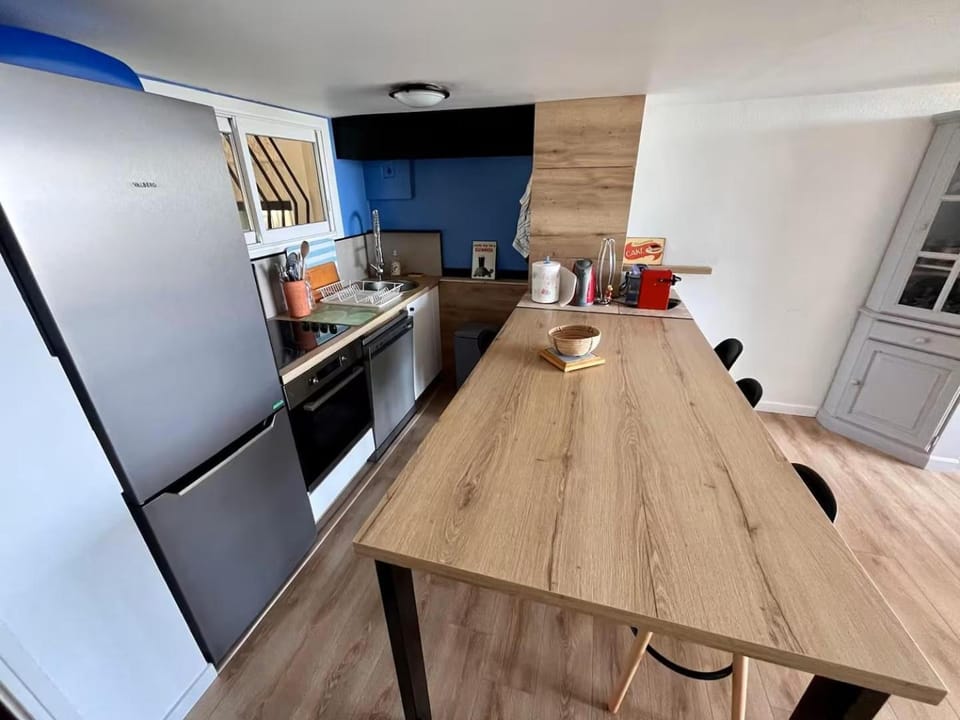 Appartement Corail, vue plongeante sur la mer Apartment in Fréjus