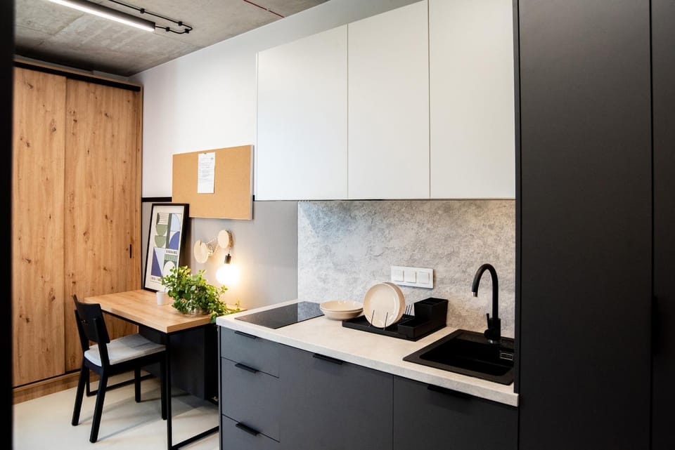 Kitchen or kitchenette