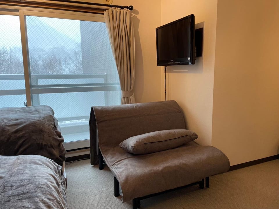 TV and multimedia, Seating area