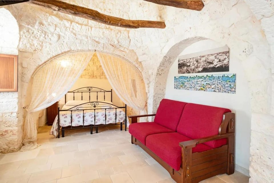 Property building, Living room, Bedroom