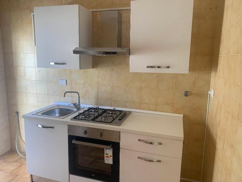 Kitchen or kitchenette, minibar, pet friendly, stove