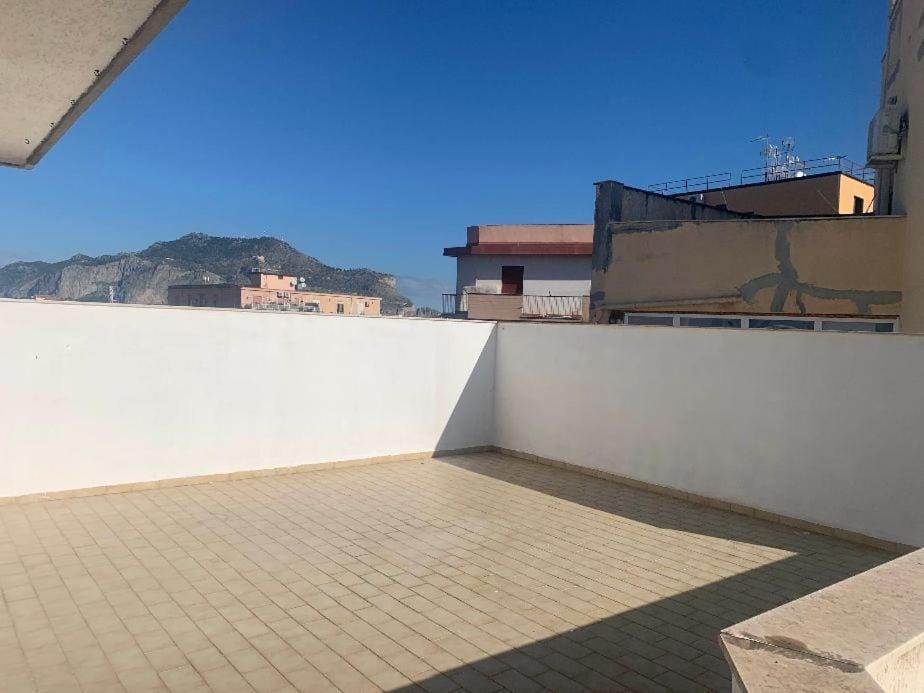 Natural landscape, View (from property/room), Balcony/Terrace