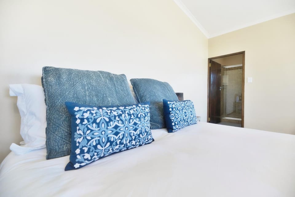 Happy Tides in Struisbaai Apartment in Western Cape