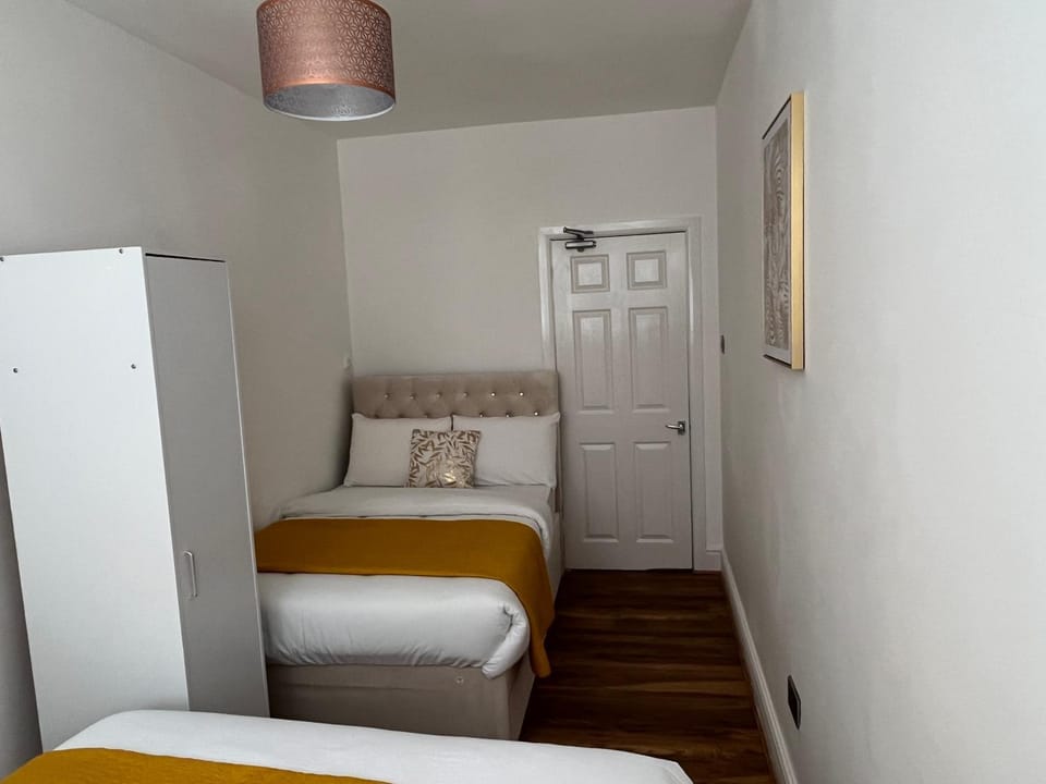 Charming 1 bedroom Apartment In The Heart Of Manchester Close to Manchester City Centre And Etihad Stadium Apartment in Manchester