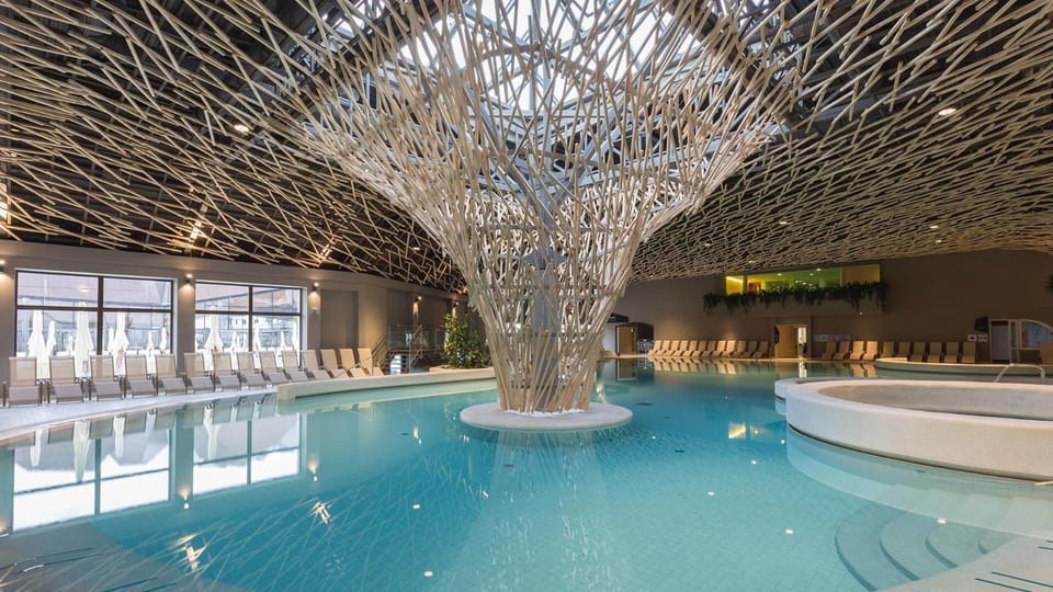 Pool view, Swimming pool