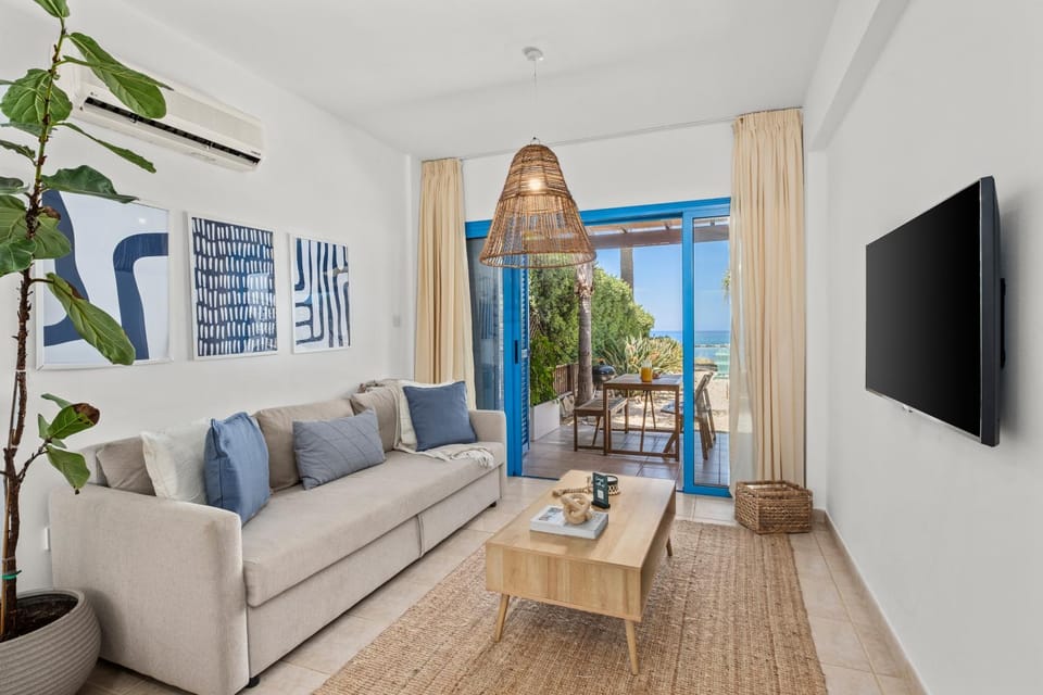 Kyma II Beachfront Residence House in Poli Crysochous