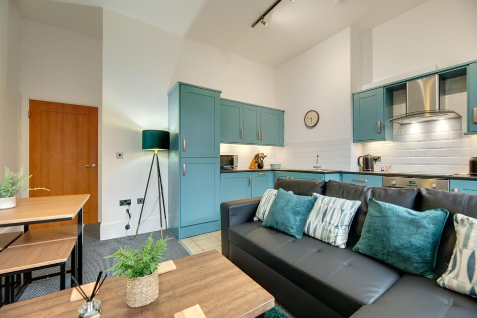 Kitchen or kitchenette, Living room